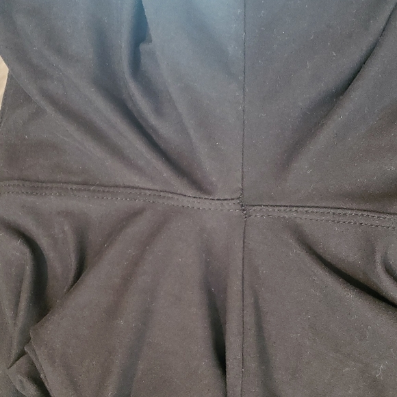 MalvinA black capri leggings One Size fits most EUC - Picture 5 of 6